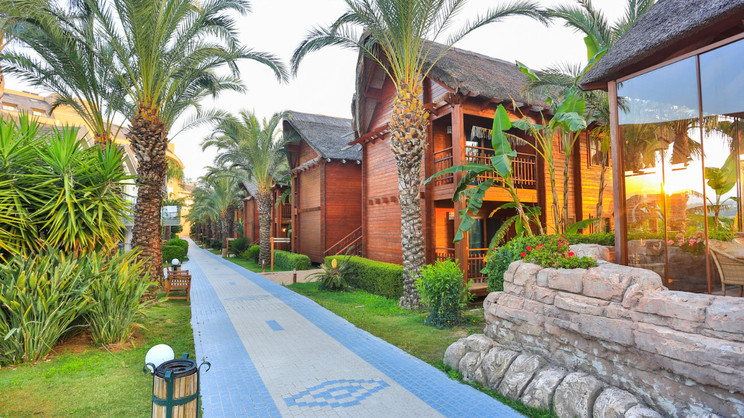 Long Beach Harmony Hotel & Spa